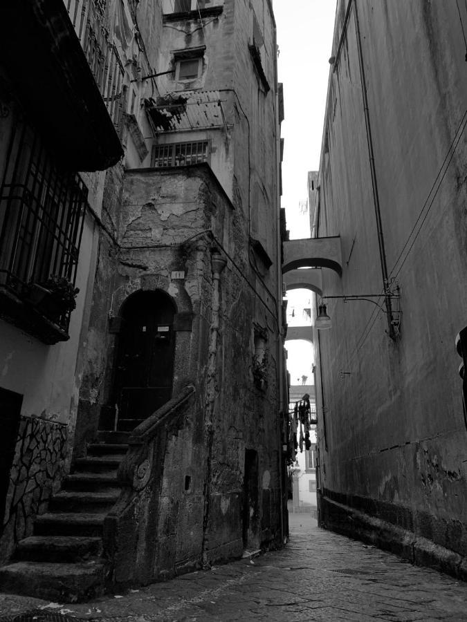 Casa Donna Francy City Center Napoli Exterior foto